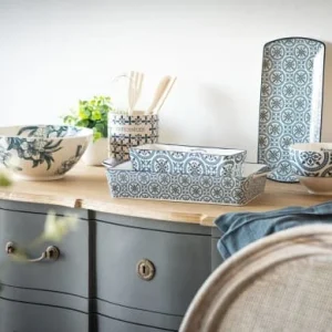 Maisons Du Monde Plat à Cake En Faïence Bleue Motifs Graphiques 9